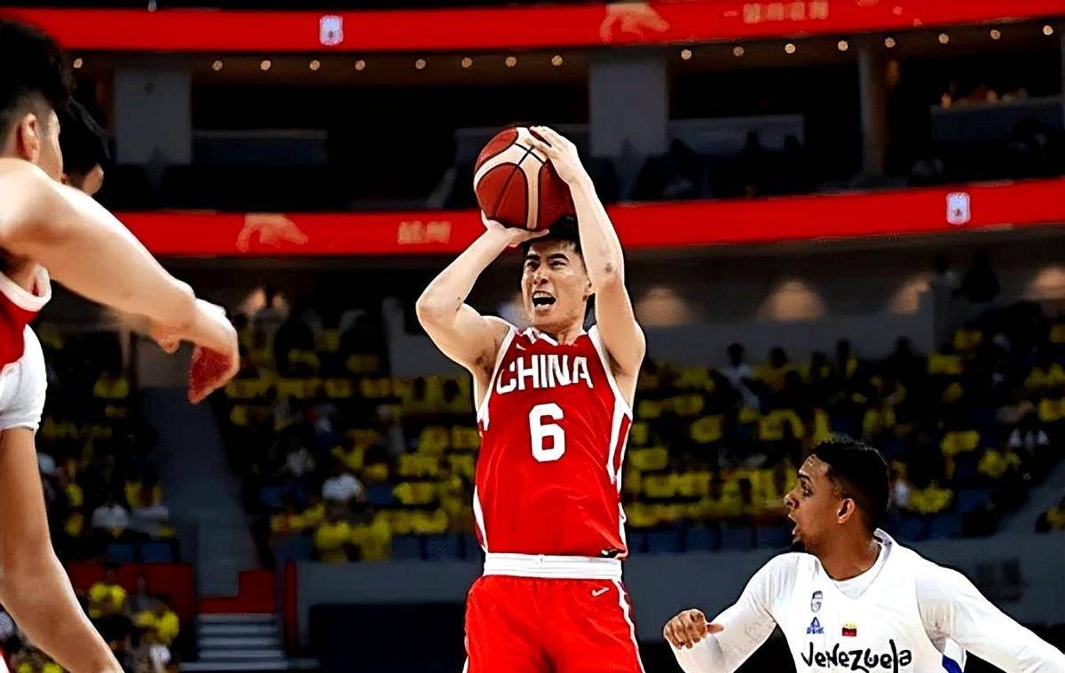 包含广厦男篮训练开放日，窗口期扳平良机引欢呼，CBA季后赛在即，心理建设被强调的词条-MK电竞电脑端